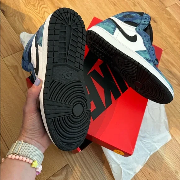 Nike Jordan 1 tie dye - Picture 3 of 6